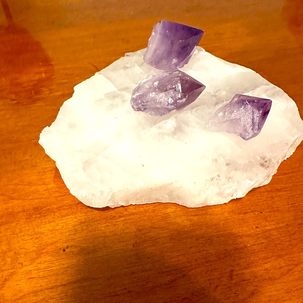 Amethyst point (1)